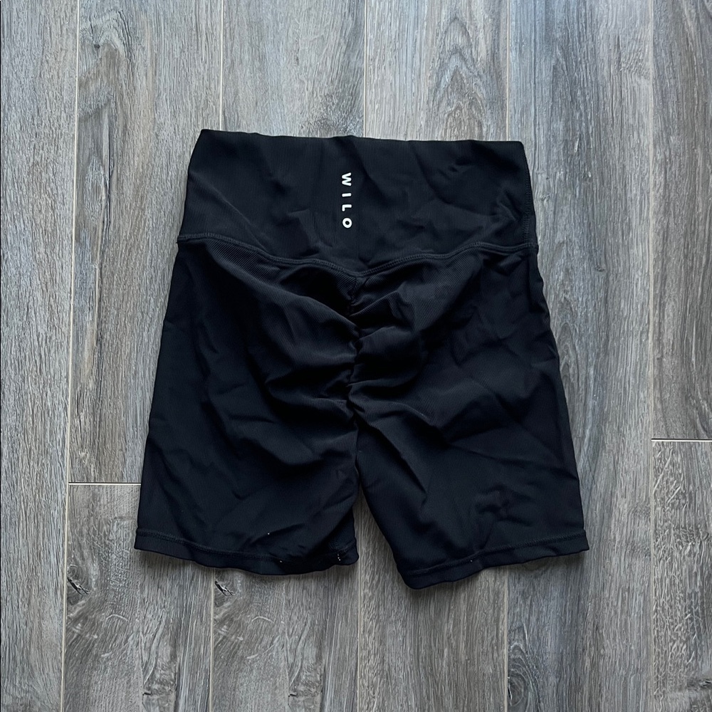 WILO The Label Black Ribbed Biker Shorts - Picture 4 of 7